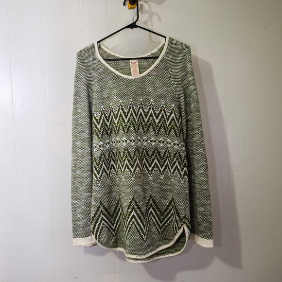 Tops - Green and Cream Fall knit Sweater